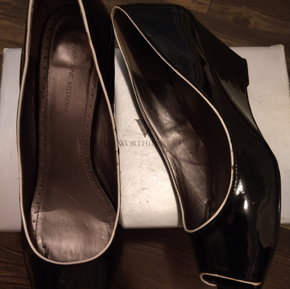 Ladies Shoes